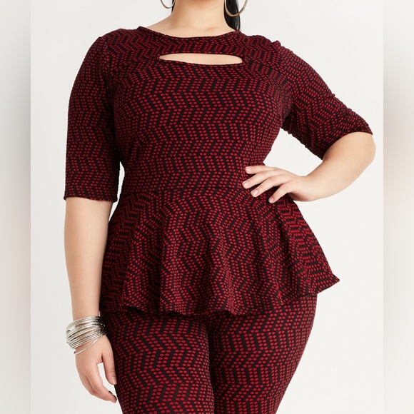 NeverWorn 26/28 & 22/24 Red/Blk Peplum Knit Top & Matching High Waisted Leggings - Picture 2 of 9